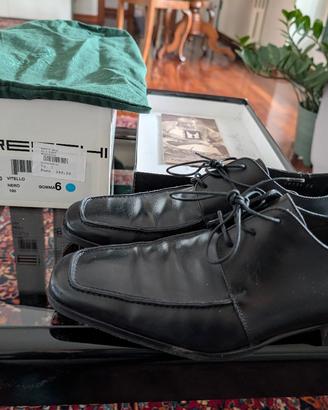Scarpe Moreschi in pelle di vitello nere  - EU40