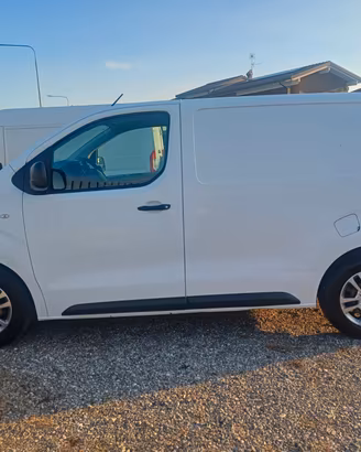 PEUGEUT ESPERT 3 POSTI