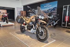 Moto Guzzi V85 travel