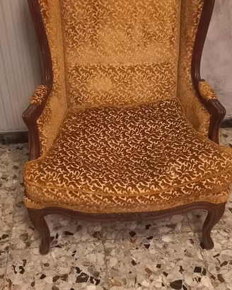 Divano e due poltrone stile classico/barocco
