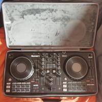 Numark Mixtrack Platinum FX + Custodia