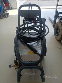 IDROPULITRICE  200 BAR 15 LT/MIN