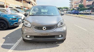 Smart ForFour 90 0.9 Turbo Passion LED NAVI PDC BL