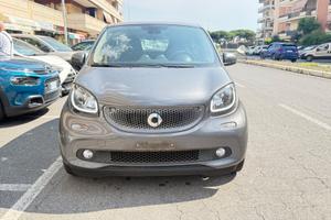 Smart ForFour 90 0.9 Turbo Passion LED NAVI PDC BL