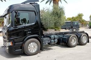 SCANIA P500 6x2 2019 km 200.000 passo 4150