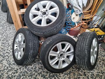 Gomme e cerchi in lega Lancia y 2006
