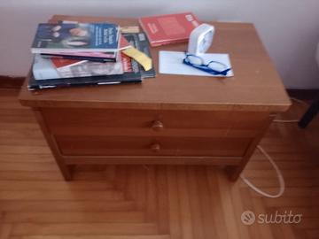due comodini