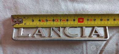 Scritta rettangolare LANCIA