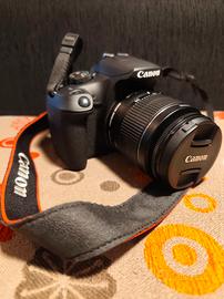 Canon EOS 2000D + obiettivo 18-55 IS II  