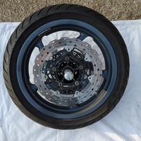 Cerchio Anteriore Kymco Ak 550 con dischi