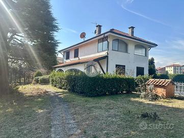 VILLA SINGOLA A RIVOLI