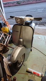 Vespa 50 Special Restaurata