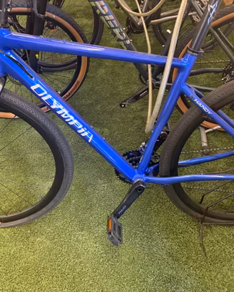 Gravel Olympia handy