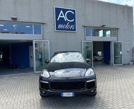 PORSCHE Cayenne 3.0 Diesel Platinum Edition