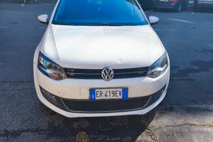 VOLKSWAGEN POLO 5A SERIE 1.6 Confortline BiFuel