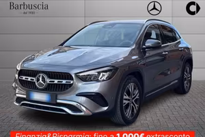 Mercedes-Benz GLA GLA-H247 2023 - 180 d Progr...