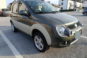 Fiat Panda Cross 4x4 1.3 Multijet 