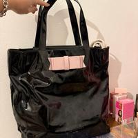 Borsa vernice camomilla