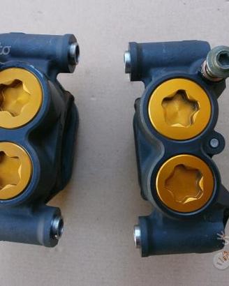 PINZE RADIALI INTERASSE108mm R1 R6 NINJA CBR GSXR