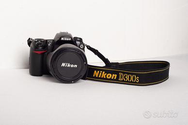 NIKON D300S + 18-200 VR