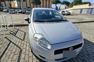 Fiat Grande Punto benzinabuone condizioni