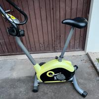 Cyclette con cardiofrequenzinetro