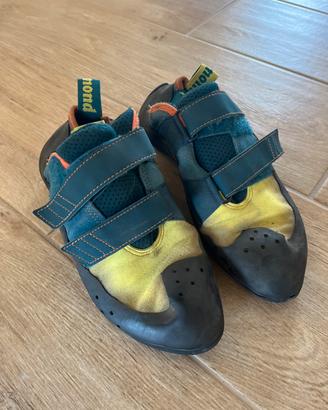 Scarpe climbing simond