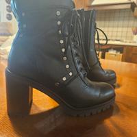 anfibi nero giardini 