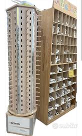 scaffale per occhiali