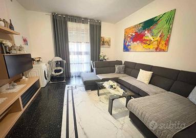 Appartamento di 115 m² con 4 locali a Bologna