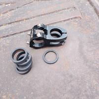 Attacco manubrio WAKE | con distanziali 