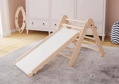 Gioco montessori triangolo Pikler usato come nuovo