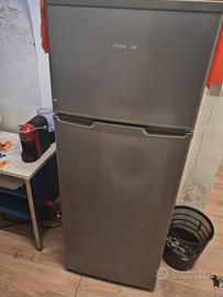 frigorifero grande esterno