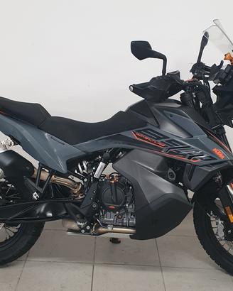 Ktm 890 Adventure touring