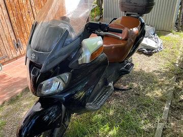 Suzuki burgman 650 executive abs