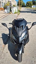 T-max 560 