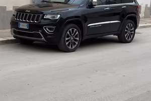 jeep grand cherokee 3.0 v6  multijet II overland 