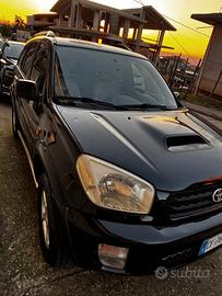 TOYOTA RAV 4