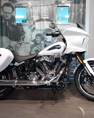 Harley-Davidson Softail Low Rider ST