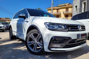 Volkswagen Tiguan 2.0 tdi dsg 4 motion r-line