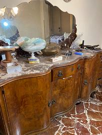 Antica camera da pranzo