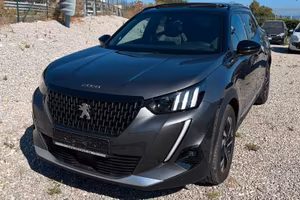 Peugeot 2008 GT 130 EAT8