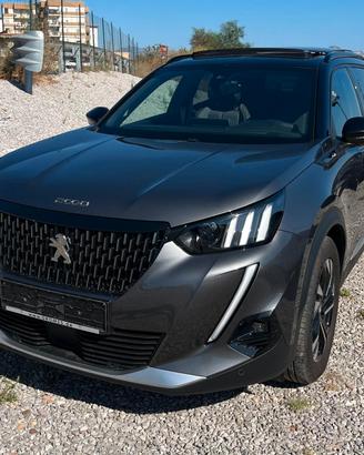 Peugeot 2008 GT 130 EAT8