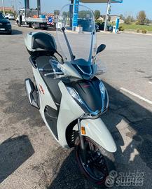 Honda sh 350i abs sport