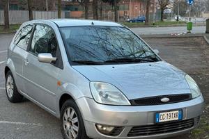 Ford Fiesta 1.2 (NEOPATENTATI)