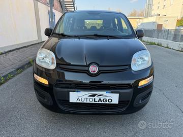 Fiat Panda 1.2 Lounge. E6.