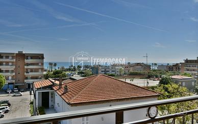 APPARTAMENTO VISTA MARE IN CENTRO!