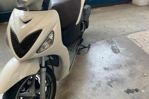 Suzuki Sixteen 150