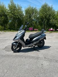 Kymco dink 125