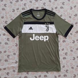 Maglie e pantaloncini JUVENTUS